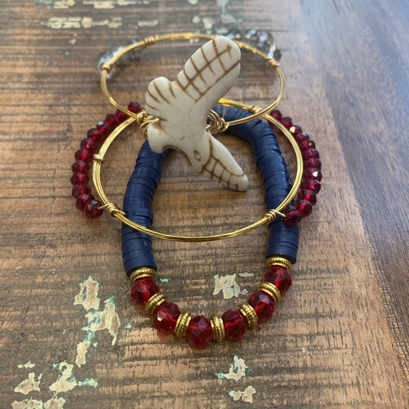 🇺🇸 Handmade Bracelet Trio - Picture 1 of 3